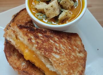 montana/bitterroot-national-forest/restaurant/the-sour-doe-cafe-farm-store