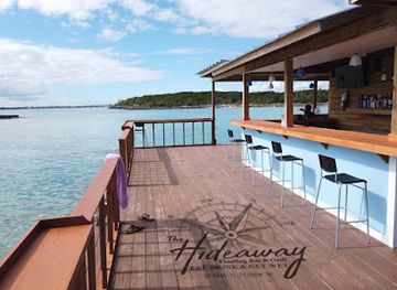the-bahamas/inagua/restaurant/the-hideaway-floating-bar-grill