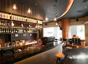 singapore/kallang/restaurant/lighthouse-bistro