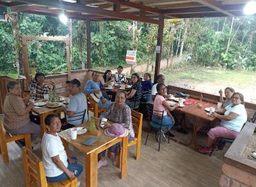 ecuador/mindo/restaurant/las-tongas-mindo