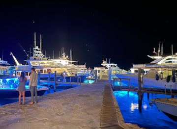 the-bahamas/rum-cay/restaurant/staniel-cay-yacht-club-restaurant