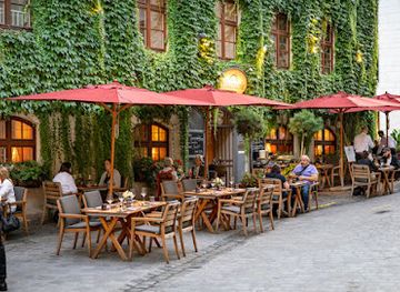 germany/munich-countryside/restaurant/restaurant-pfistermuhle