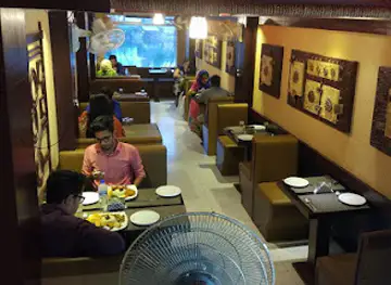 Lake Dine Restaurant