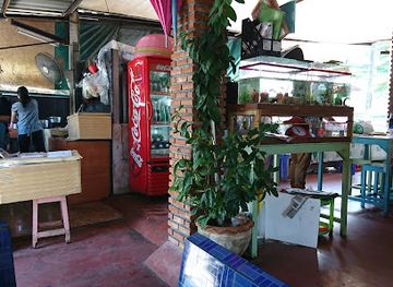 thailand/ranong/restaurant/mr-jak-s-green-papaya-salad-village