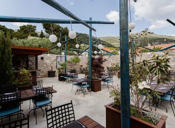 croatia/brac-island/restaurant/boket78