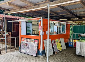 seychelles/beau-vallon/restaurant/leo-s-food-bus