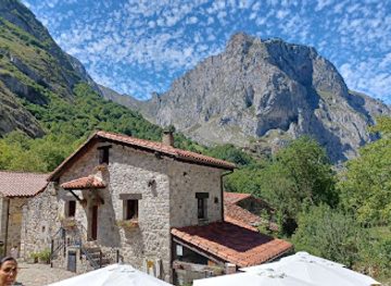 spain/picos-de-europa/restaurant/bar-restaurante-bulnes