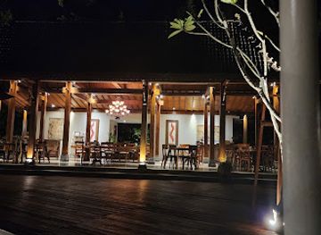 indonesia/east-java/restaurant/stupa-restaurant
