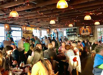 south-carolina/charleston-area-beaches/restaurant/leon-s