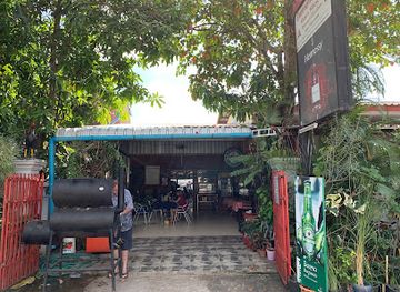 laos/vientiane/restaurant/ban-moon-restaurant