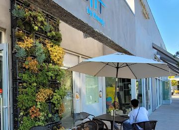 california/malibu/restaurant/malibu-sushi