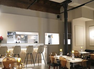 italy/turin/restaurant/oyster-lounge