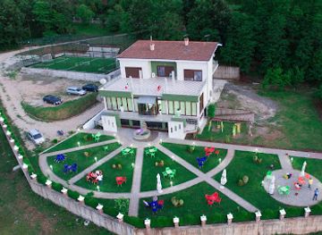 albania/librazhd/restaurant/kompleksi-joni-j-b