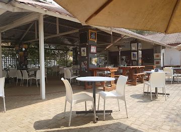 zambia/lusaka/rhodes-park/restaurant/rhodes-park-cafe