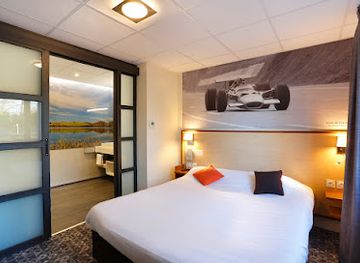 france/auvergne-volcanoes/restaurant/le-relais-des-puys-logis