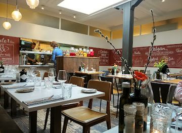 netherlands/gooi/restaurant/paisan-mediterranean-kitchen