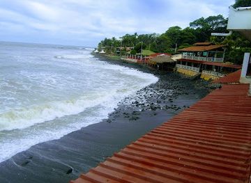 el-salvador/puerto-la-libertad/restaurant/restaurante-punta-rokamar
