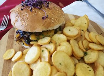 hungary/nyirseg/restaurant/ir-pub-etterem