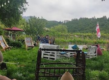 georgia/signagi/restaurant/family-cellar-lunisi