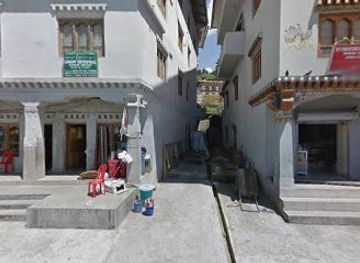 bhutan/trashigang-district/restaurant/rigwang-snooker-and-resturent