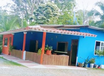 panama/darien/restaurant/fonda-y-bar-2-hermanos