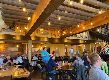 michigan/petoskey/restaurant/beards-brewery