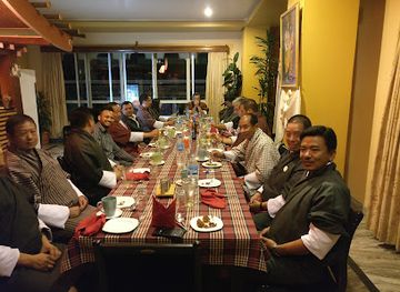 bhutan/thimphu/restaurant/food-lover-restaurant