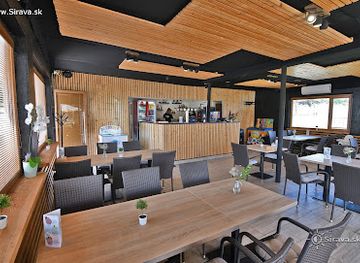 slovakia/zemplinska-sirava/restaurant/garden-bar
