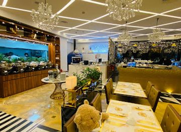 qatar/fuwairit-beach/restaurant/c-house