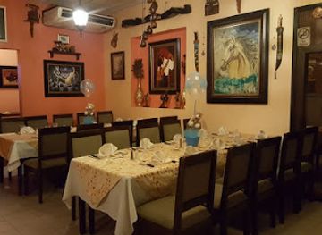honduras/mosquito-coast/restaurant/restaurante-la-estancia-parrillada-uruguaya