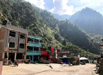 nepal/helambu-trek/restaurant/hotel-malla-resturant