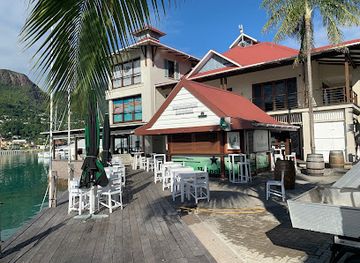seychelles/curieuse-island/restaurant/the-boardwalk-bar-grill