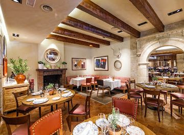 spain/castile-and-leon/restaurant/casa-mando