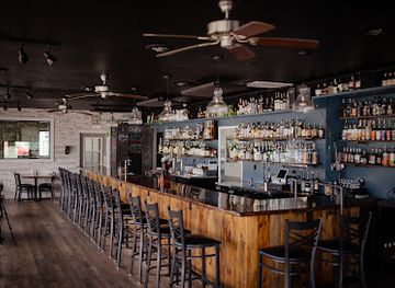 ohio/lake-erie-islands/restaurant/jj-s-table-and-bar-lakeside-marblehead