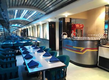 india/hyderabad/restaurant/gufaa-ohri-s-cuisine-court