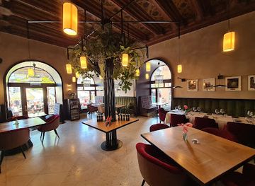 poland/krakow/restaurant/amalia-steak-fish