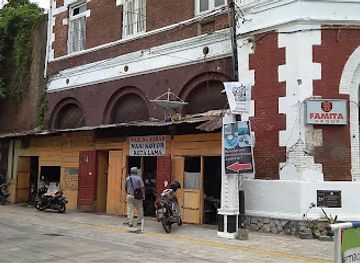 indonesia/semarang/old-town-semarang/restaurant/warung-nasi-koyor-kota-lama