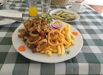 hungary/southern-great-plain/restaurant/fenyves-restaurant