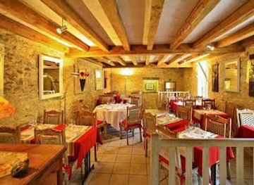 france/dordogne-valley/restaurant/la-petite-tonnelle