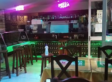 uruguay/rivera/restaurant/johnnie-s-bar-y-restaurante