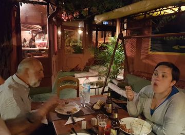 madagascar/androy/restaurant/restaurant-les-artistes