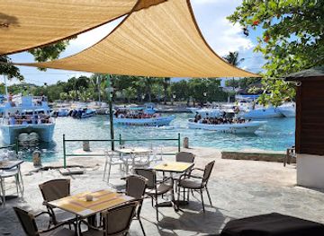 dominican-republic/bayahibe/restaurant/restaurant-gastro-bar-perla-blu-bayahibe-rd