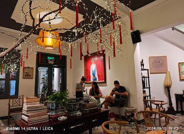 vietnam/central-highlands/restaurant/noir-dining-in-the-dark