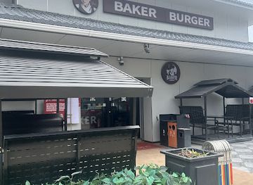 solomon-islands/savo-island/restaurant/baker-burger