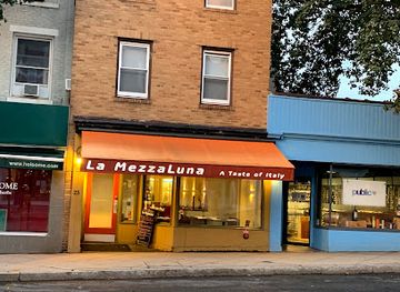 new-jersey/princeton/restaurant/la-mezzaluna