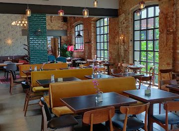 germany/leipzig/plagwitz/restaurant/kaiserbad