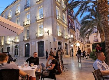 spain/alicante/barrio-de-santa-cruz/restaurant/la-taberna-santa-faz