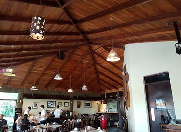 costa-rica/monteverde/restaurant/otocuma-bar-restaurant