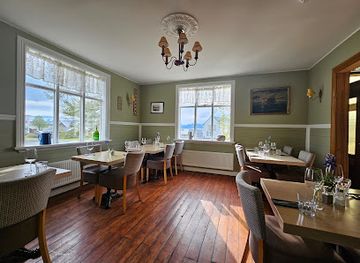 iceland/húsavík/restaurant/naustio