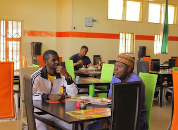 nigeria/jos/restaurant/bevelyns-restaurant